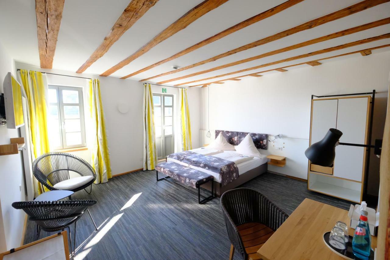 פרנקפורט Hotel Schoene Aussicht מראה חיצוני תמונה